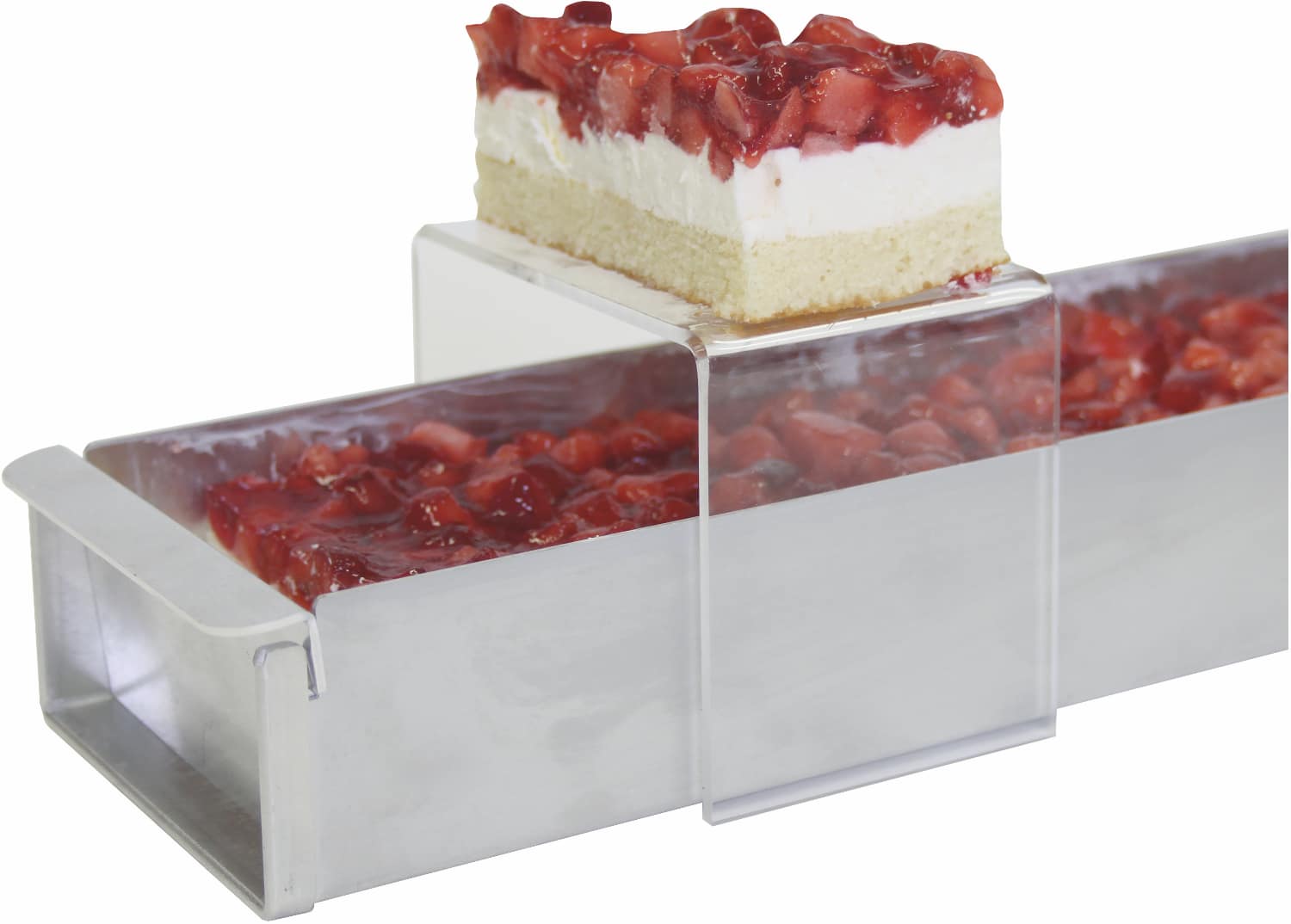Display riser for sliced cakes